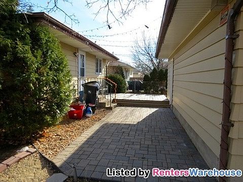 1st image of 446 Nebraska Ave W