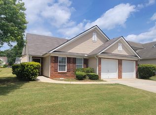 1938 Bertha Ct, Hampton, GA 30228