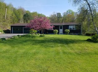 806 Cardinal Rd, Saint Marys, PA 15857
