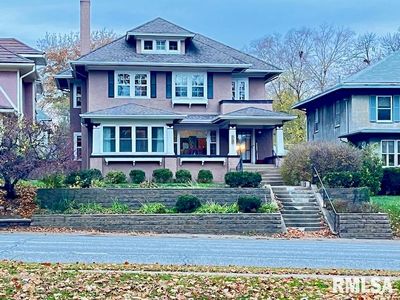 2312 Harrison St, Davenport, IA, 52803