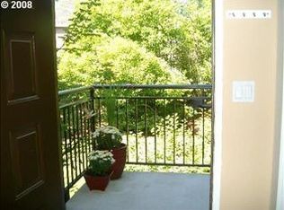 52 Galen Rd, Lake Oswego, OR 97035