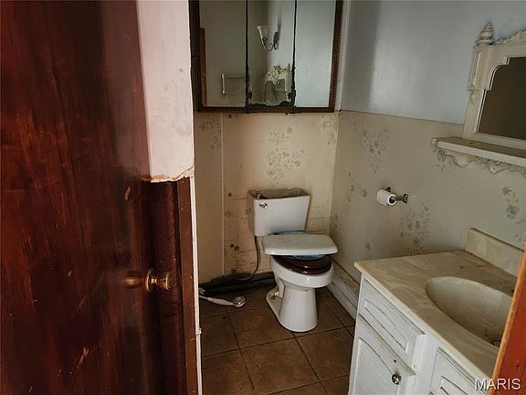 5th image of 504 Allen Rd