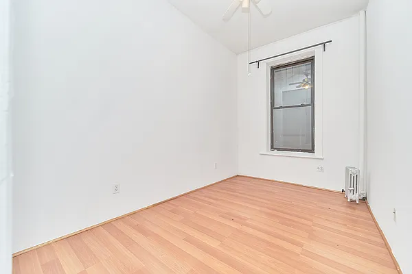 Rented by Compass | media 23