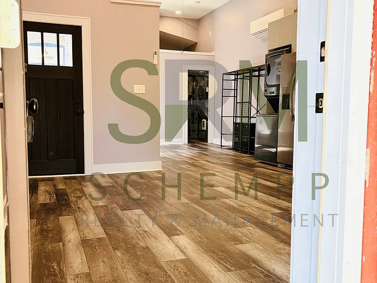 2722 Portland Ave — Photo 3