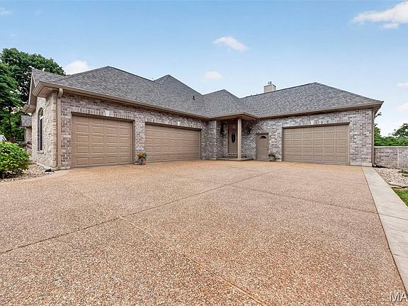 5th image of 3840 Rooster Ridge Ln