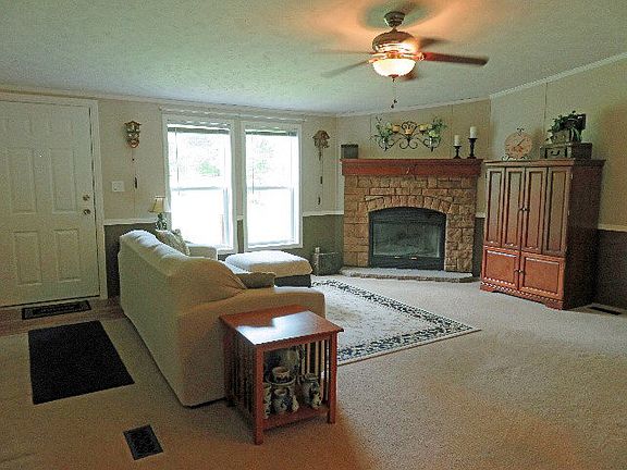 3rd image of 212 An County Road 2226