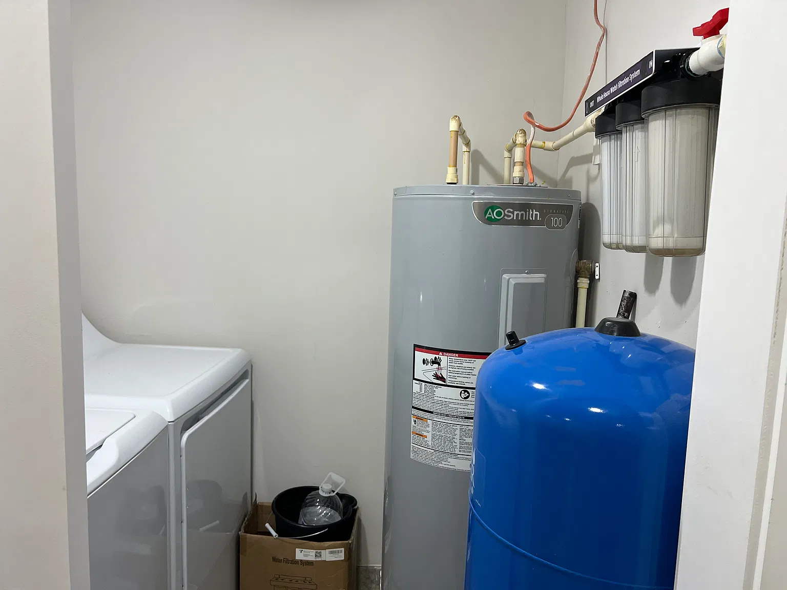 4 bed, 1733 sqft, $2,800 — Photo 3