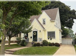 719 Lathrop Ave, Racine, WI 53405