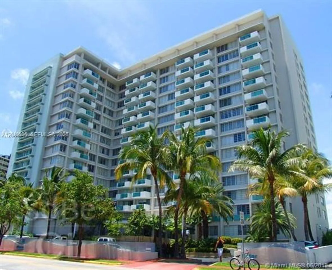 1200 West Ave cu-830, Miami Beach, FL 33139 — Photo 2