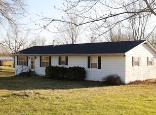 175 S Main St, Eolia, MO 63344