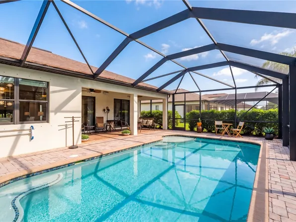 6253 Arcadia Sq, Vero Beach, FL 32966