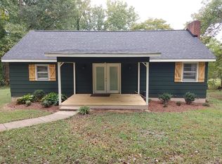 4140 Rocky Ford Ln, Winston Salem, NC 27101