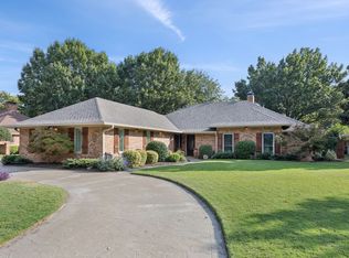 14 Victoria Dr, Rowlett, TX 75088