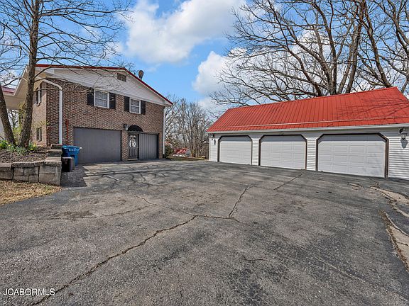 5th image of 2441 County Road 4032