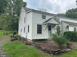 314 Goat Hill Rd APT 2, Lambertville, NJ 08530