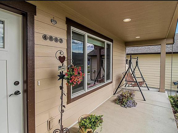 3rd image of 4697 W Gumwood Dr