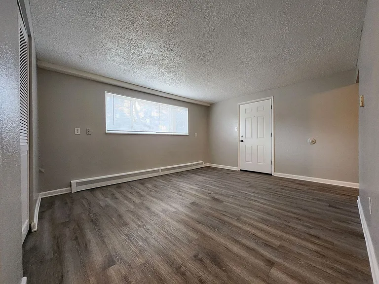 7135 Alegre Cir #4 — Photo 9