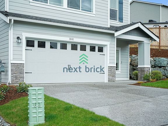 2nd image of 1001 121st Ave SE