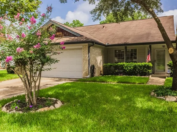 18106 Lake Bend Dr, Houston, TX 77084