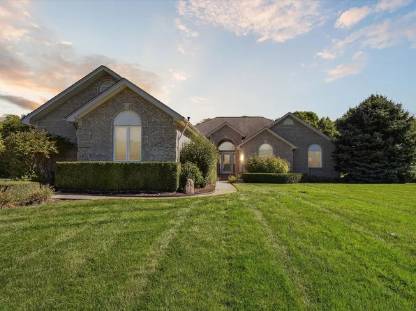 67204 Mack Ct, Washington, MI 48095