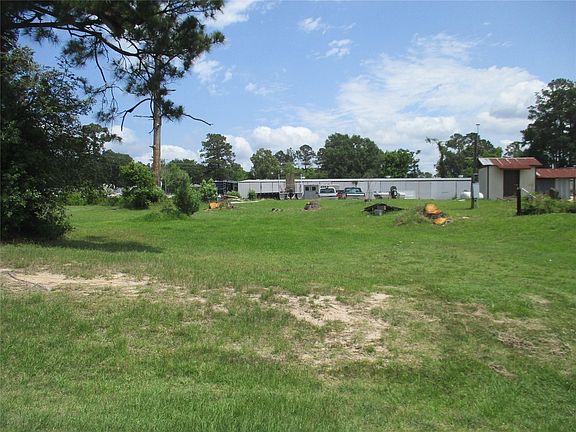 4th image of 167 Hackberry Cove Ln