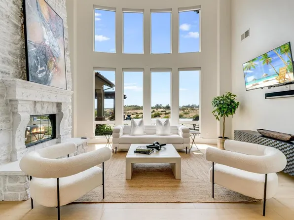 8212 Fortuna Santa Fe Rd, San Diego, CA 92127