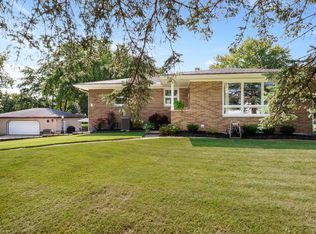 4905 N Calumet Ave, Valparaiso, IN 46383