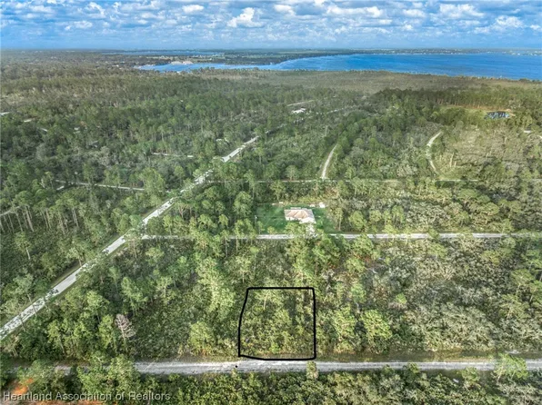 619 Downing Pl, Lake Placid, FL 33852
