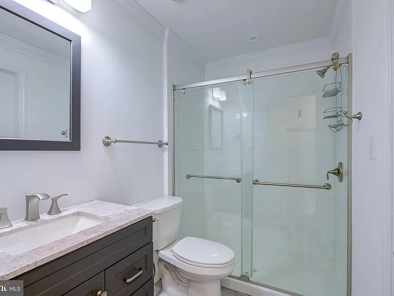 2751 Pennsylvania Ave #B103 — Photo 19