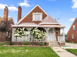 6820 Bingham St, Dearborn, MI 48126