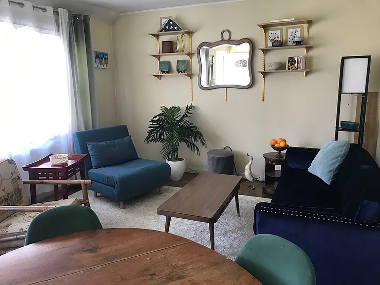 Phillips St — Photo 8