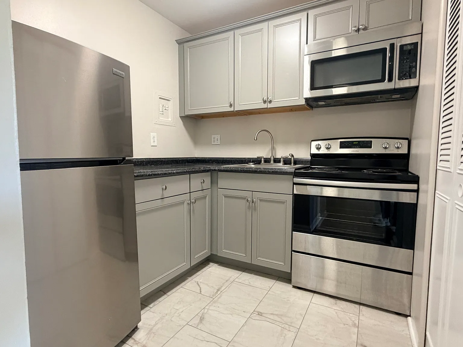 2603 Le Blanc Ct — Photo 3