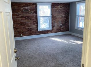 125 1/2 N Main St #B, Marysville, OH 43040