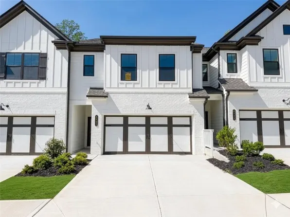 4167 Millstone Park Ln, Gainesville, GA 30504