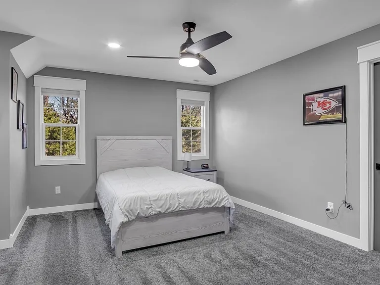 10606 Wildwood Dr — Photo 25