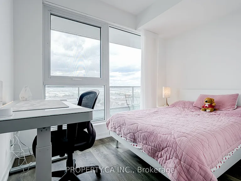 898 Portage Pkwy #1602 — Photo 24
