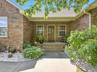 2433 Jonathan St, Carthage, MO 64836