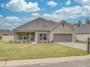1821 Willow Oak Cir, Tuscaloosa, AL 35405