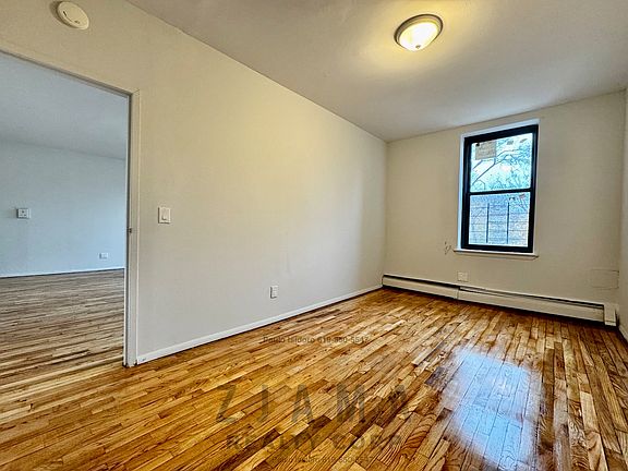 4th image of 148 Parkside Ave APT 4E