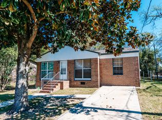 1986 Dove St, Macon, GA 31204