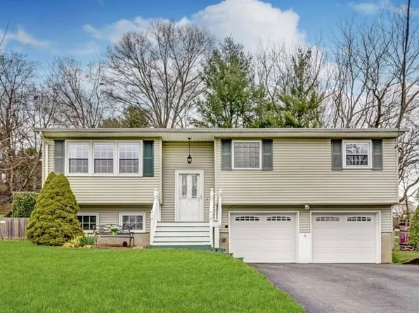 34 Beavers St, High Bridge, NJ 08829