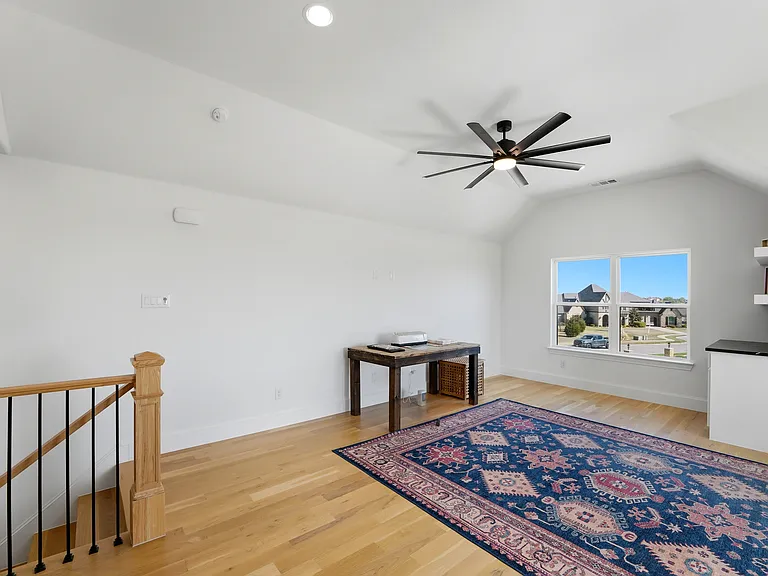 1110 Warwick Ct — Photo 42