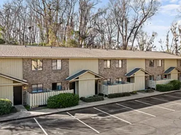 2807 Waddell Rd, Beaufort, SC 29902