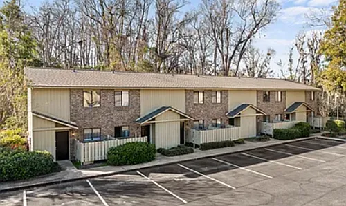 2807 Waddell Rd Photo 1