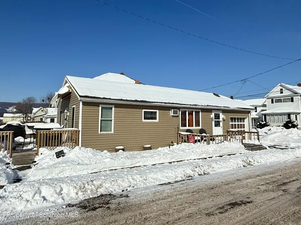 100 Vass St, Jessup, PA 18434