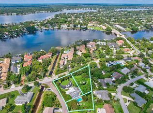 325 W Riverside Dr, Jupiter, FL 33469
