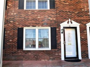 311 Salisbury St APT 65, Kernersville, NC 27284