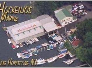 22 Stonehenge Rd, Lake Hopatcong, NJ 07849