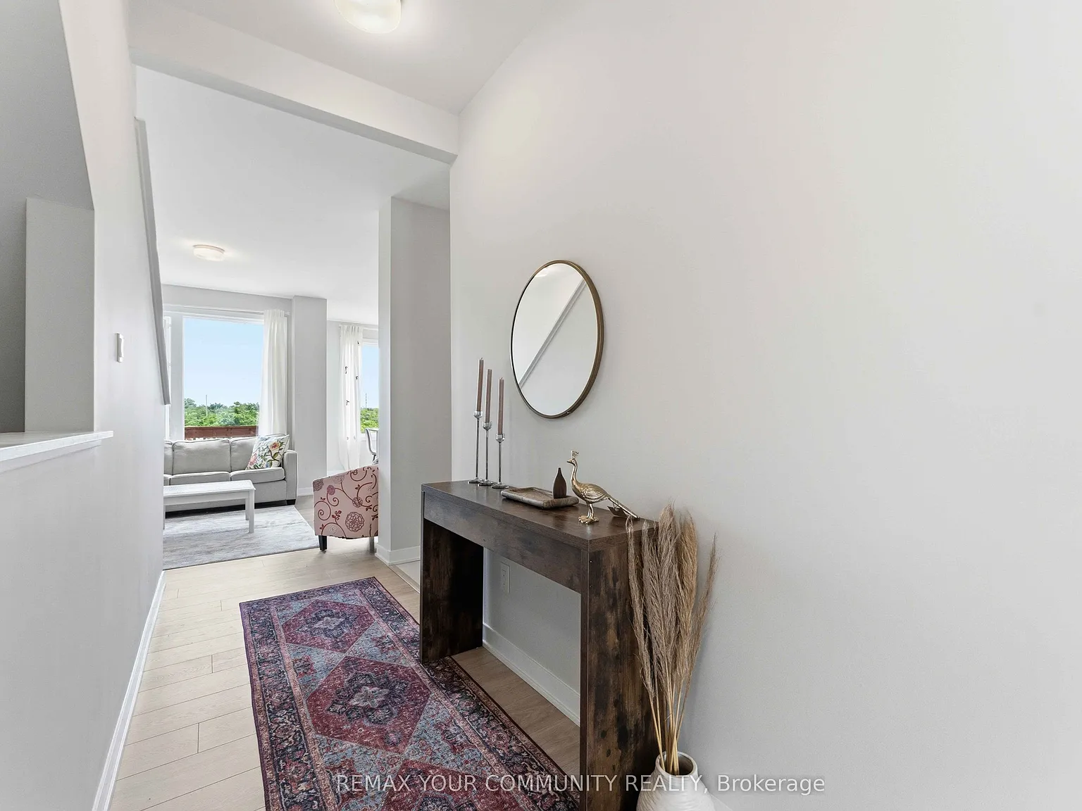 3 bed, $2,725 — Photo 3
