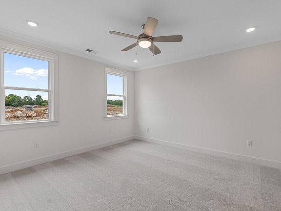 4th image of 8644 Windsor Hill Blvd